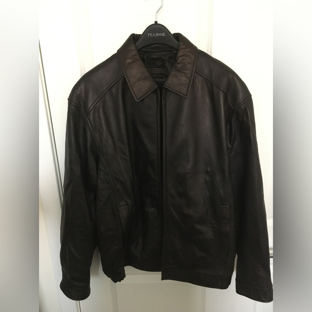 Roundtree by Yorke XL leather jacket